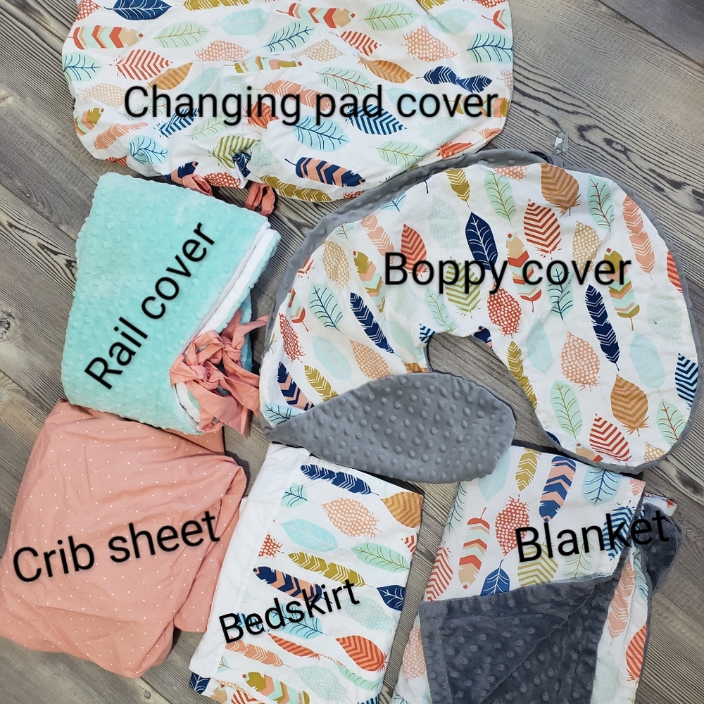 Crib bedding set - Picture 7 of 8